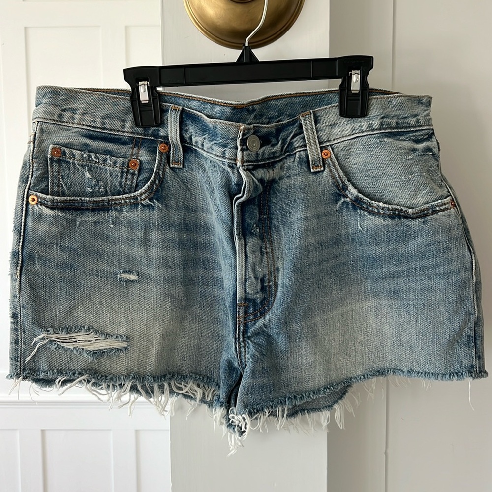 Levi’s 501 denim cutoff shorts, medium/light wash,  waist 34”